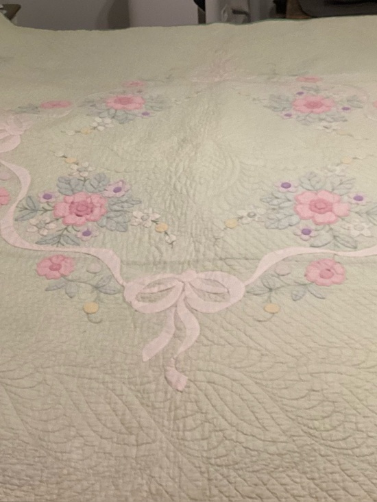 Other - Antique Professional Hand Made Quilt